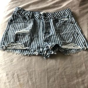 stripped denim shorts